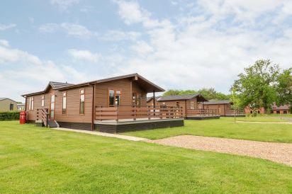 Callow Wooden Lodge 2