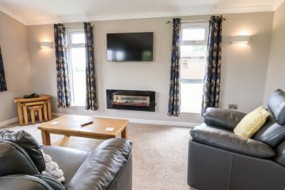 Callow Wooden Lodge 4