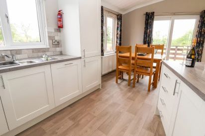 Callow Wooden Lodge 10