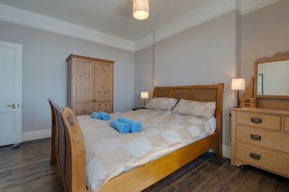 Captains House 12