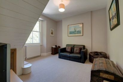 Captains House 21