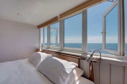 Captains House 25