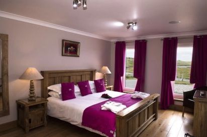 Ceann an Loch Cottage 23
