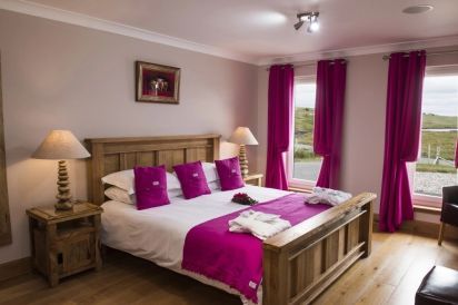 Ceann an Loch Cottage 25
