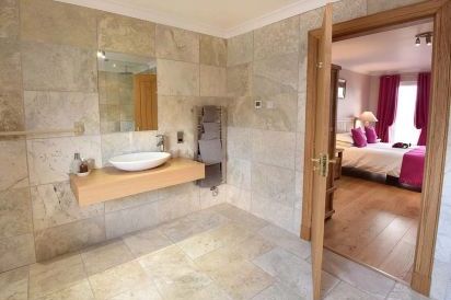 Ceann an Loch Cottage 26