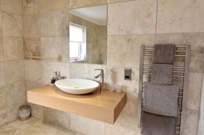 Ceann an Loch Cottage 28