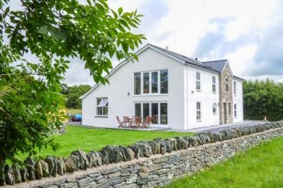 Chapel House 3