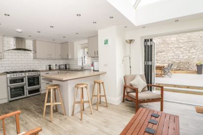 Charnwood Villa 10