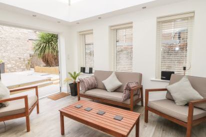Charnwood Villa 14