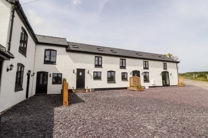 Colomendy Alpaca Farm - Coach House