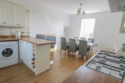 Corrafeckloch Forest Cottages 9