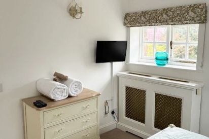 Courtyard Cottage 17