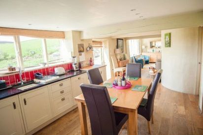 Creagh Dhu Family Cottage, Ratlinghope, Heart Of England  10