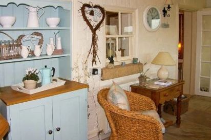 Croft View Family-Friendly Cottage 11