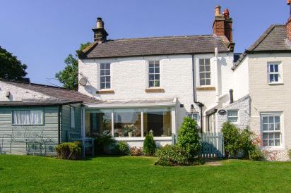 Croft View Family-Friendly Cottage 17