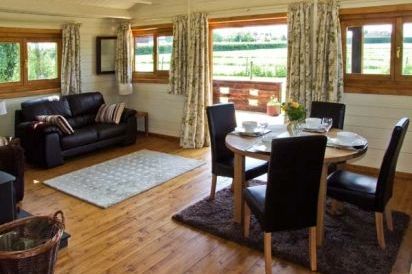 Crop Vale Holiday Lodge 3