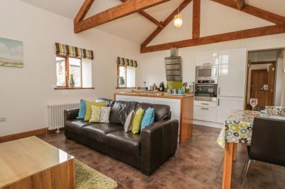 Dairy Countryside Cottage 3