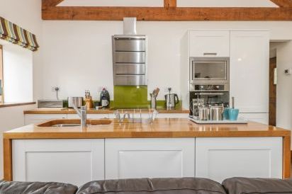 Dairy Countryside Cottage 7