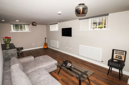 Declaration Suite 8
