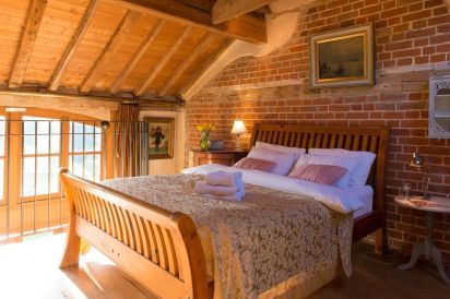 Cosy, romantic holiday cottage near Lavenham