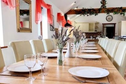 Doves Barn 13