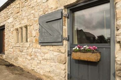 Dragon Hill Barn Family Cottage, Brassington, Peak District  8