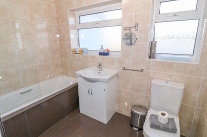 Dunholme 13