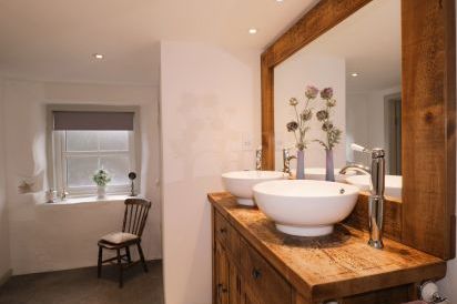 Dunollie House 25