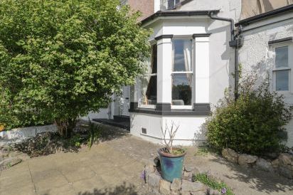Eversley 26