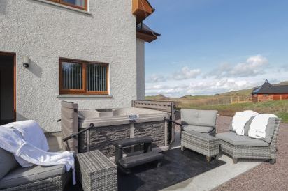 Falls Cottage 2