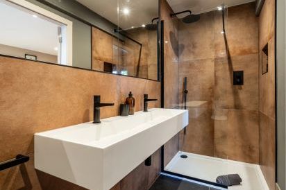 Farmyard House 20