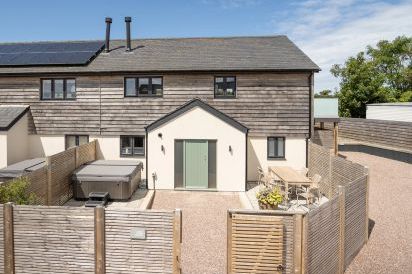 Farmyard House 26