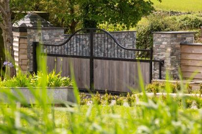 Farmyard House 31