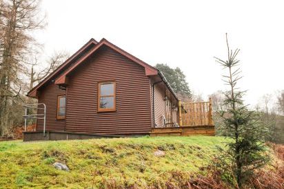 Fersit Log Cottage 2