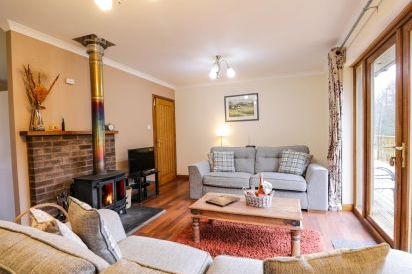 Fersit Log Cottage 5
