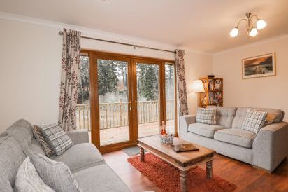Fersit Log Cottage 6