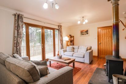 Fersit Log Cottage 8