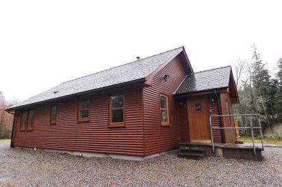 Fersit Log Cottage 24
