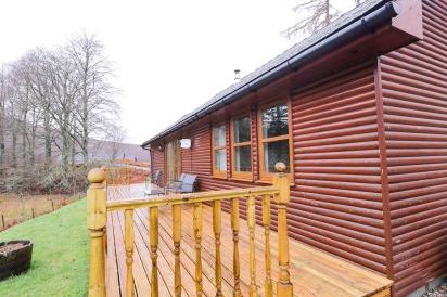 Fersit Log Cottage 25