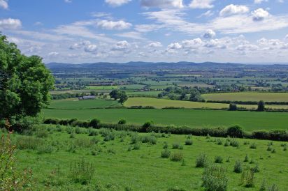 Field Barn sleeps 2, with a private Steam Room and AirCon! 18