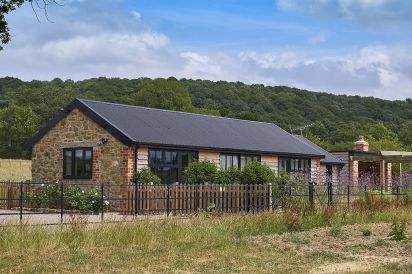 Field Barn sleeps 2, with a private Steam Room and AirCon! 24