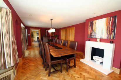 Four Ashes (Stunning Water Views) 6