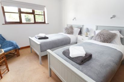 Garth Cottage 25