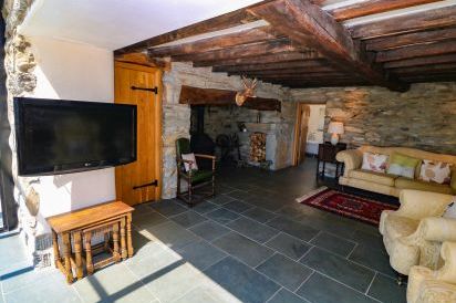 Garth Morthin The Farmhouse 9