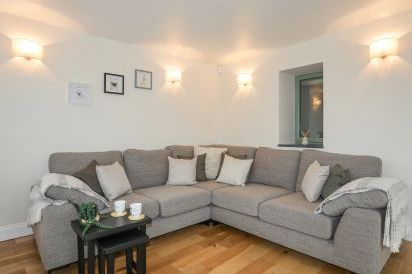 Glanrafon 13