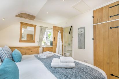 Each bedroom has its own shower/bathroom