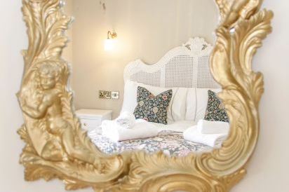 Gwern Borter Manor 28