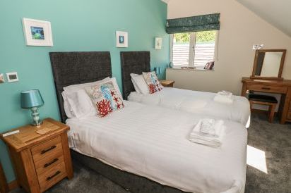 Harmon Vale 7
