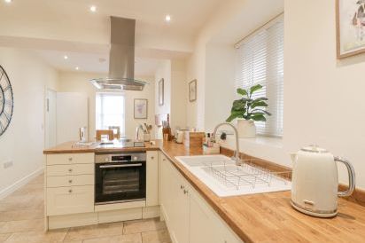 Harts Cottage 12