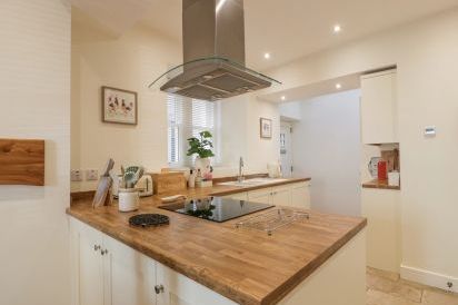 Harts Cottage 13